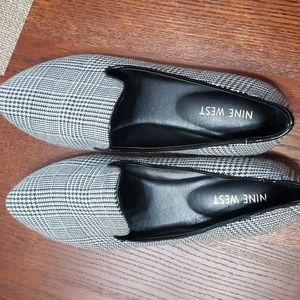 Nine west plaid flats 7.5M